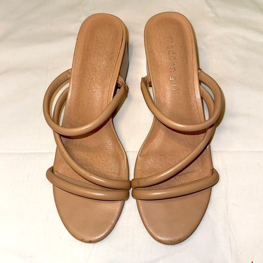 Nude Madden Girl Heels (US 7)